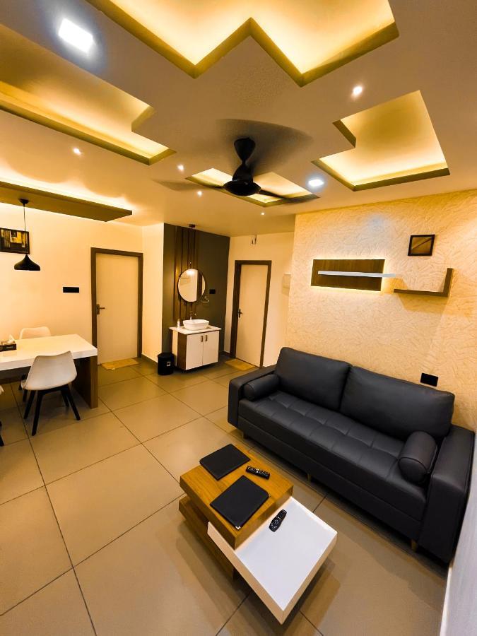 Bbc Luxury Apartments Perintalmanna Dış mekan fotoğraf